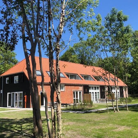 Апартаменты Hofstede Moesbosch I Kloeg Collection Каудекерке Экстерьер фото
